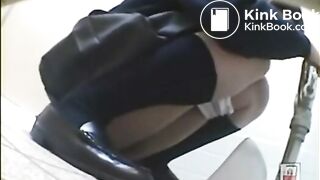 College Girl Shits Her Panties