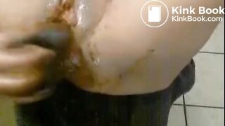 Anal Scat Toying