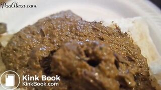 Shit on hot dog Buns