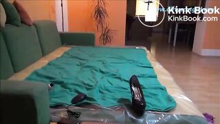 new on-line scat and vomit show 09122015