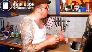 Latex Scatqueen Veronica Moser