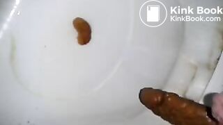 Farting and shitting on toilet