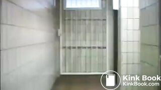 Dierrhea allover public WC