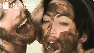 Hollywood Scat Amateurs # 10 - April & Michelle