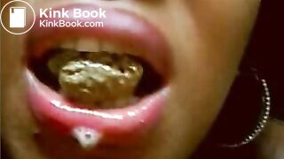 webcam black anal fingering pooping and eating