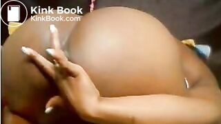 webcam black anal fingering pooping and eating