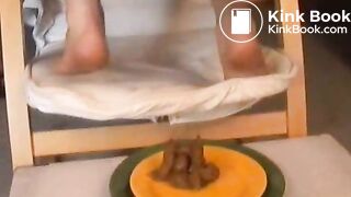 College_girls_pooping_-_Euro_Shoots_4_(Pt1)