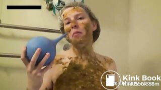 Powerful Enema Squirts