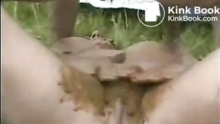 Fettfotze mit Scheisse fisten