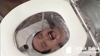 Japan Toiletslave04