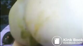 Alice tapada na merda