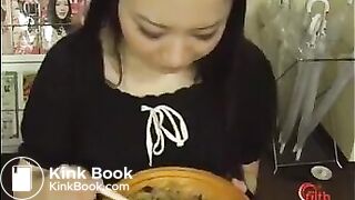 Eating and pooping part 2