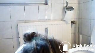 wife pooping in panties