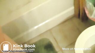 Extreme Big Woman Shitting