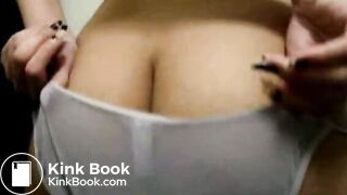 Black girl poop -