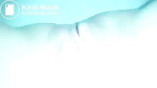 She pushing her asshole hard