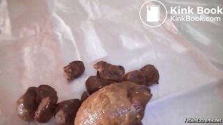 Chubby Blonde Pooping