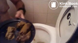 Her HUGE shit, I prepared the plate for my feeding