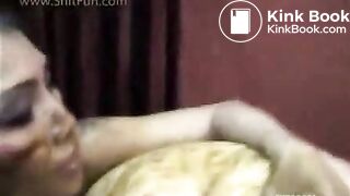 Honey Bee Scat Queen 3