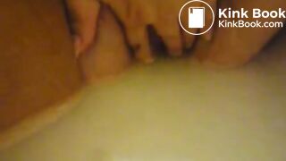 BBW Shits and plays with pussy in bath