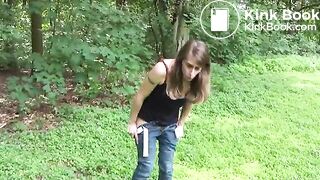 Hot woman shits in field