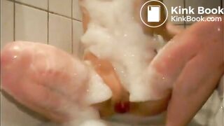 Amateur Pees and Poops in Bathtub