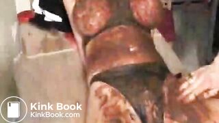 Shit Inside Her Cunt