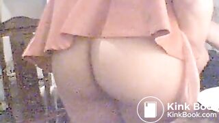 Scat: Amazing Shemale on Webcam