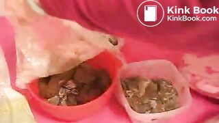 Petesue and her poop contest