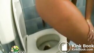 Girl Taking A Dump