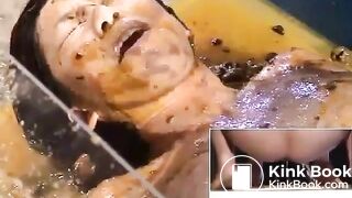 Asian_girl_face_shit_all_-_Girls_pooping_on_mens_o