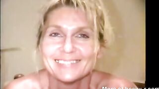 Dirty Amateur Is Shit On Her Face