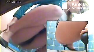 Jap Girls Pooping