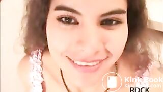 AmazingGirlsPooping (3)