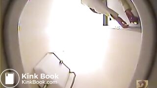 Asian Spy Cam Catches Shitting