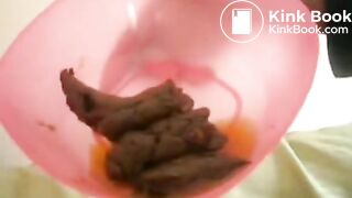 In der Plastikschüssel serviert