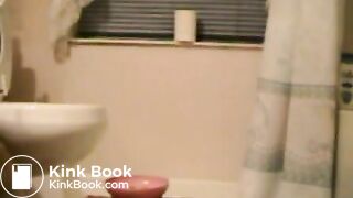 Amateur Teen Slave Eating Shit in Toilet (Scat)
