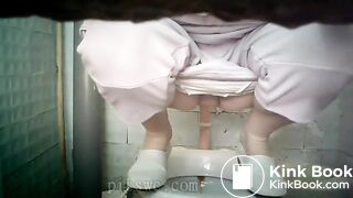 Spying On Russian Women Shitting (Sh8)