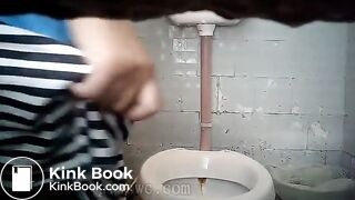 Spying On Russian Women Shitting (Sh8)