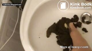 This MILF Take A Monster Shit