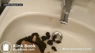 This MILF Take A Monster Shit