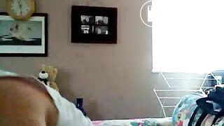 Fat granny is a scat whore