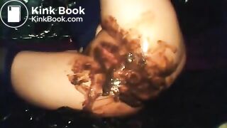 WebCam Scat Chickdiarrhea fun and beauty