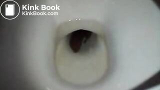 an unknown girl droppin a big one