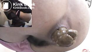 Girl push a wet huge poop out of her body