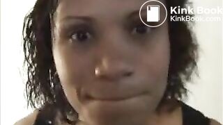 AmazingGirlsPooping (9)