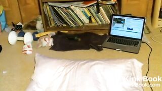 amateur girl pooping