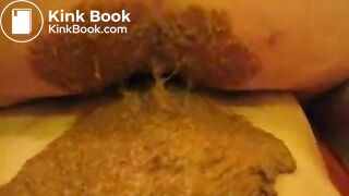 shits while fucking on top