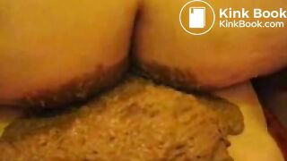 shits while fucking on top