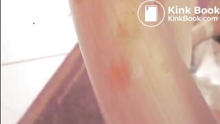 Pretty amateur chick shits on the toilet paper - Scat Video Collection